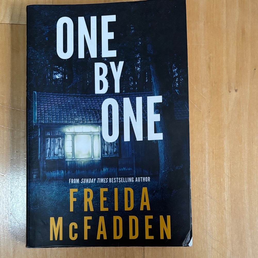 Freida McFadden | One By One